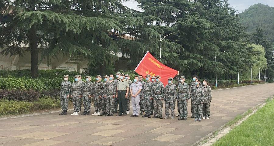 民兵點(diǎn)驗（48廠）.jpg